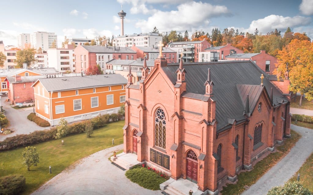 Visit_Tampere_Finlayson_church_drone_view_Laura_Vanzo-2